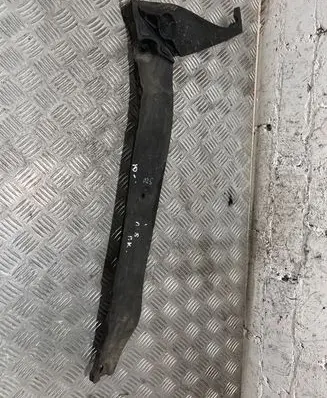 Audi A8 S8 D4 4H Fender foam support/seal 4H0821111B