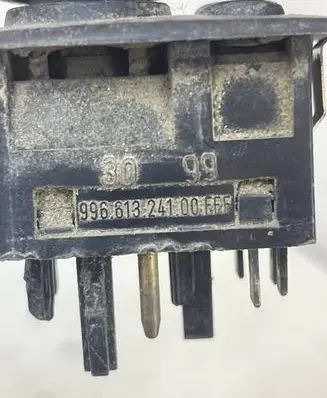 Porsche 911 996 Wing mirror switch 99661324100