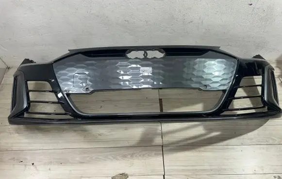 Audi E-tron GT Front bumper
