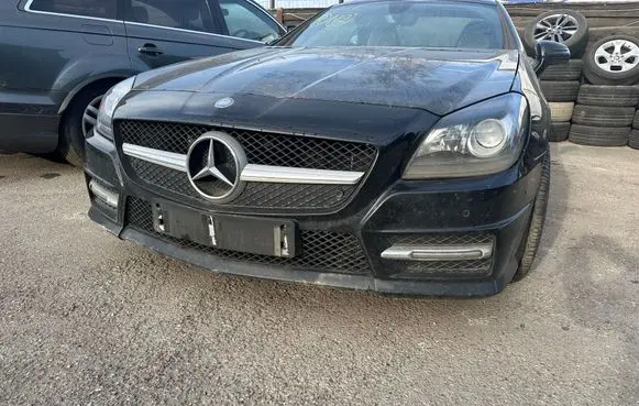 Mercedes-Benz SLK R172 Front piece kit 197
