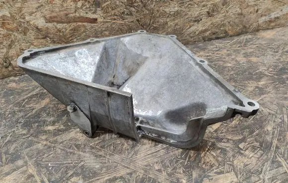 Porsche 928 Oil sump 9281164121R