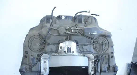 Dodge Durango III Fuel tank P68250906AA