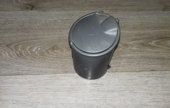 Volvo XC90 Ashtray (front) 8650463
