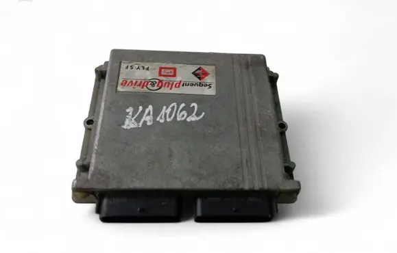 Nissan Primera Other control units/modules 67R011002