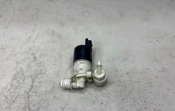 Citroen Berlingo Windscreen/windshield washer pump 9641553880