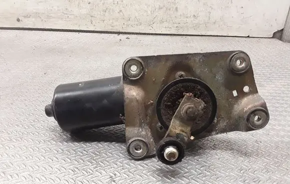 Opel Frontera B Wiper motor