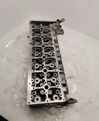 BMW 7 G11 G12 Other cylinder head part 