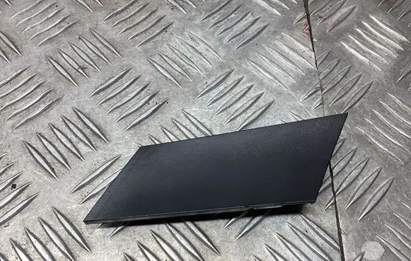 Porsche Macan (95B) Other front door trim element 95B837095B