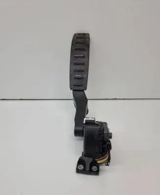 Porsche Cayenne (92A) Accelerator throttle pedal 7L0723507E