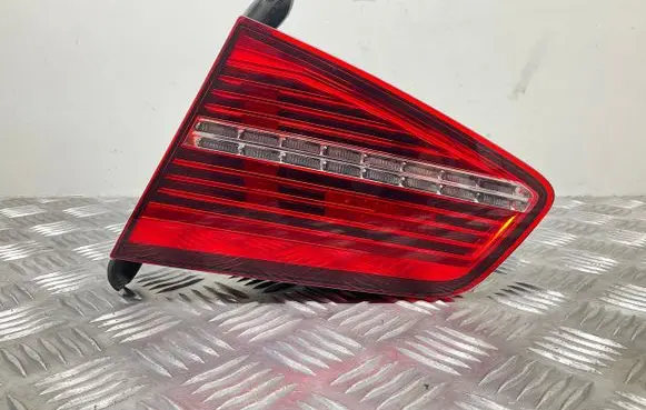 Volkswagen PASSAT B8 Tailgate rear/tail lights 3G5945308A