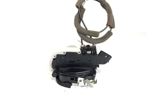 Nissan Micra Front door lock T72-13510
