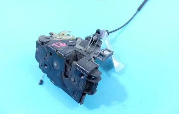 Seat Ibiza III (6L) Front door lock IMPRK1247436