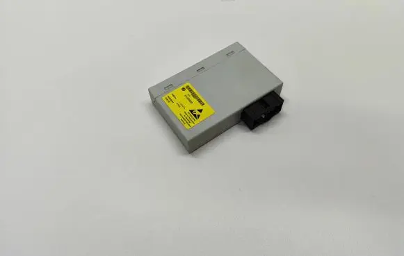 BMW 5 E60 E61 Central console control unit 9138969 80059001 913896901