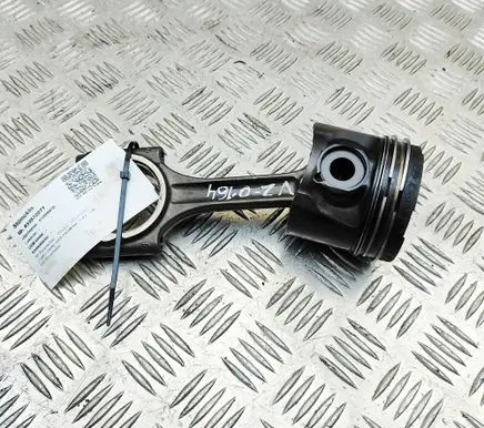 Volvo V70 Piston 30750674