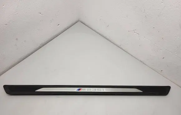 BMW 2 F22 F23 Front sill trim cover 8059061 893792500