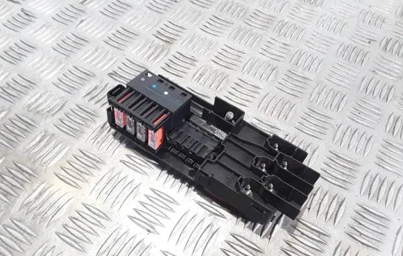 Mercedes-Benz ML W164 Fuse module 1645450201