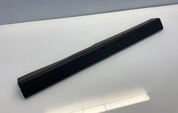 Mercedes-Benz GLK (X204) Front sill trim cover A2046861236 2046861236