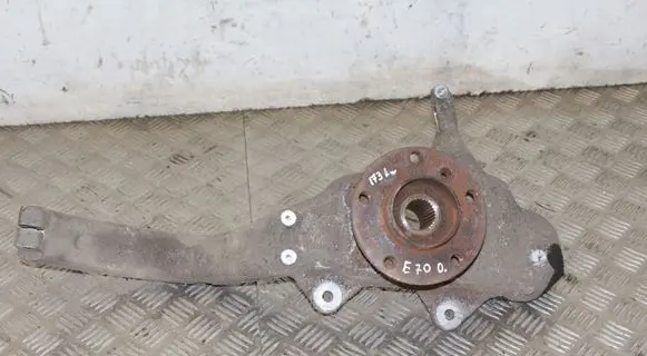BMW X5 E70 Front wheel hub
