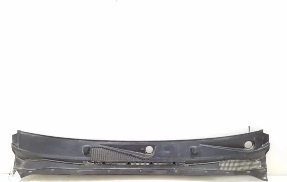 Nissan Navara Wiper trim 66862EB400