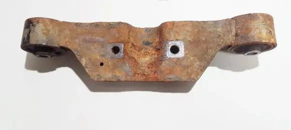 Subaru Outback Engine mount bracket 41322ag011