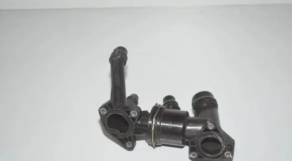 BMW X5 G05 Thermostat 8576289 11538576289