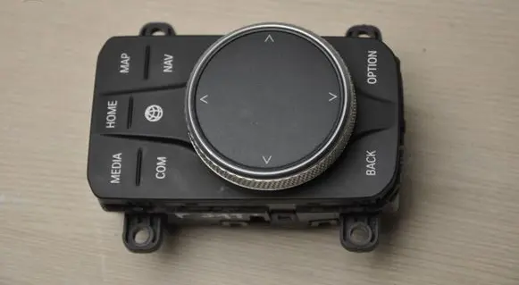 BMW 2 F44 Head unit multimedia control 5A32A39