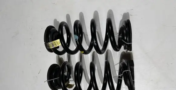Ford Explorer VI Rear coil spring LB5C-5560-TC