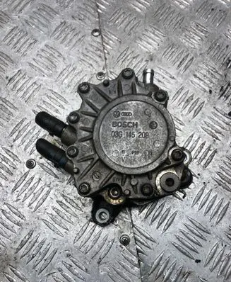 Volkswagen PASSAT B6 Vacuum pump 03G145209