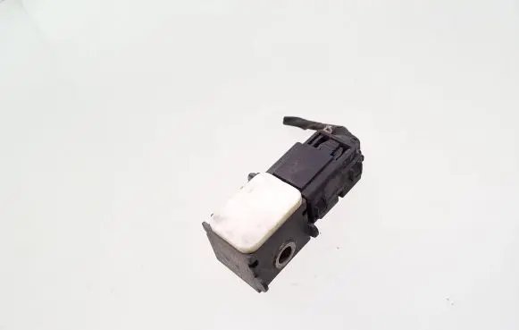 KIA Carens II Airbag deployment crash/impact sensor 959301D000 1D95930000
