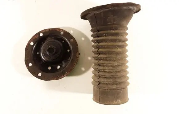 Toyota Yaris Coil spring mount 481570D010