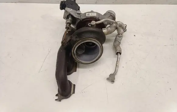 BMW 3 G20 G21 Turbo 8631904 863190409