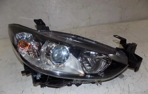 Mazda 6 Headlight/headlamp