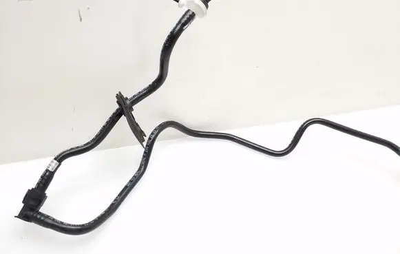 Mercedes-Benz C W204 Brake booster pipe/hose A2044302829 A2044303529
