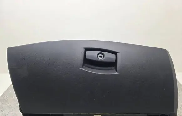 BMW 5 E60 E61 Glove box 7034080 121451