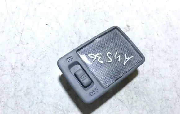 Toyota Prius (XW20) Rear seat light