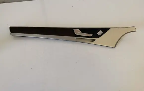 Audi A8 S8 D4 4H Front door trim (molding) 4H0837019