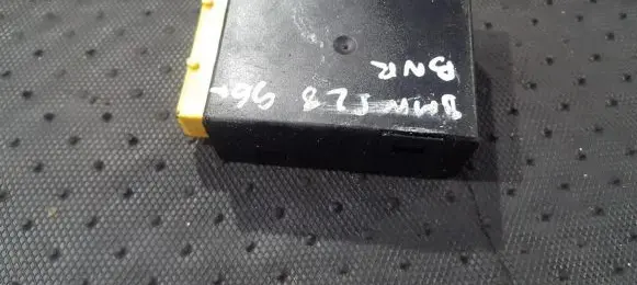 BMW 5 E39 Other control units/modules 61358375840 601-0821-005
