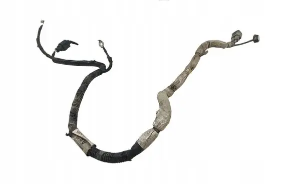 Ford Focus Wiring harness AV6T3C221