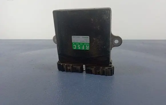 Mazda MPV II LW Engine control unit/module ECU 1310001241