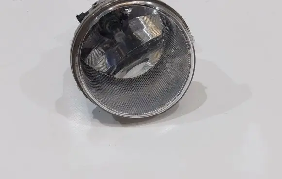 Toyota Yaris Front fog light 81220-02110