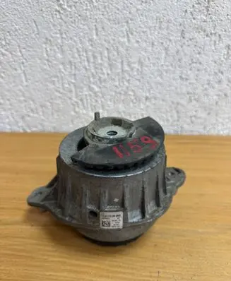 Mercedes-Benz E W213 Engine mount bracket A2132400600