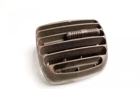 Nissan Almera N16 Dash center air vent grill