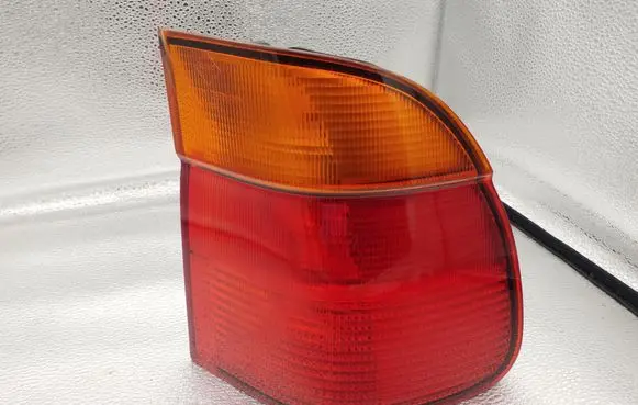 BMW 5 E39 Rear/tail lights 8361672 8371324