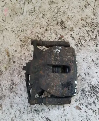 Volkswagen Golf VII Front brake caliper
