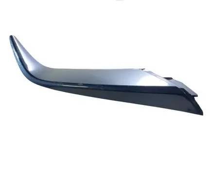 Chevrolet Camaro Front bumper splitter molding 84732673 84732663