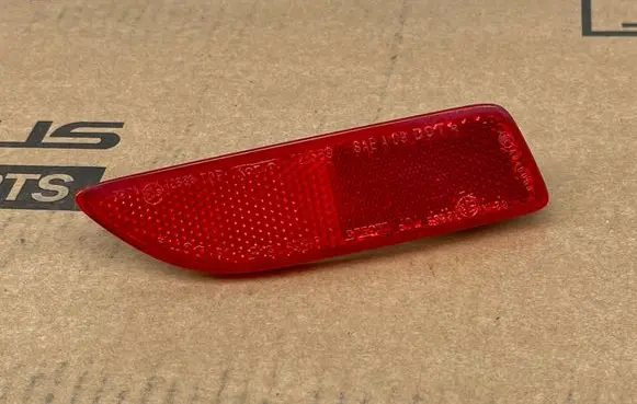 Rear tail light reflector