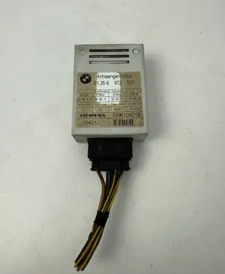 BMW 5 E60 E61 Tow bar trailer control unit/module 6972501