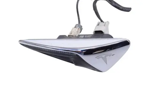 Mercedes-Benz E W212 Side fender camera 112510799A