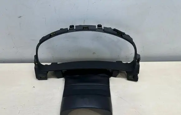 Volkswagen Touareg II Dashboard trim 7P1857053 7P6858560 7P685856581U