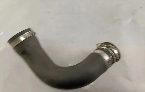 Toyota Corolla Verso AR10 Intercooler hose/pipe